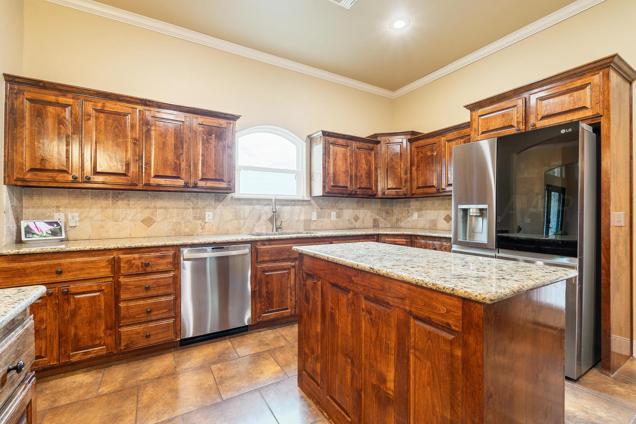 16400 Wexford Street Property Photo 13