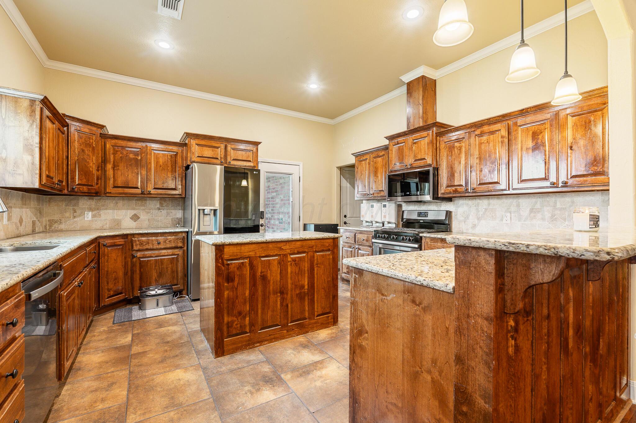 16400 Wexford Street Property Photo 16