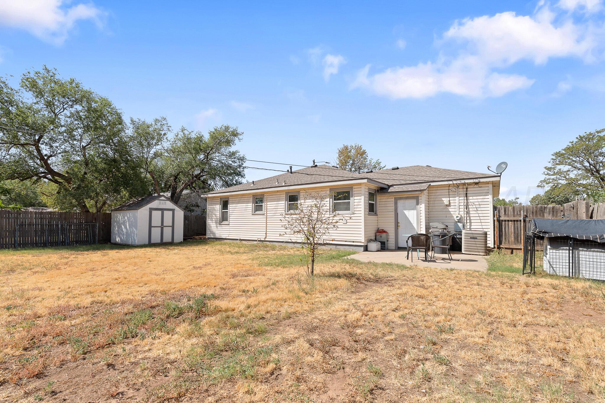 1819 S Avondale Street Property Photo 26