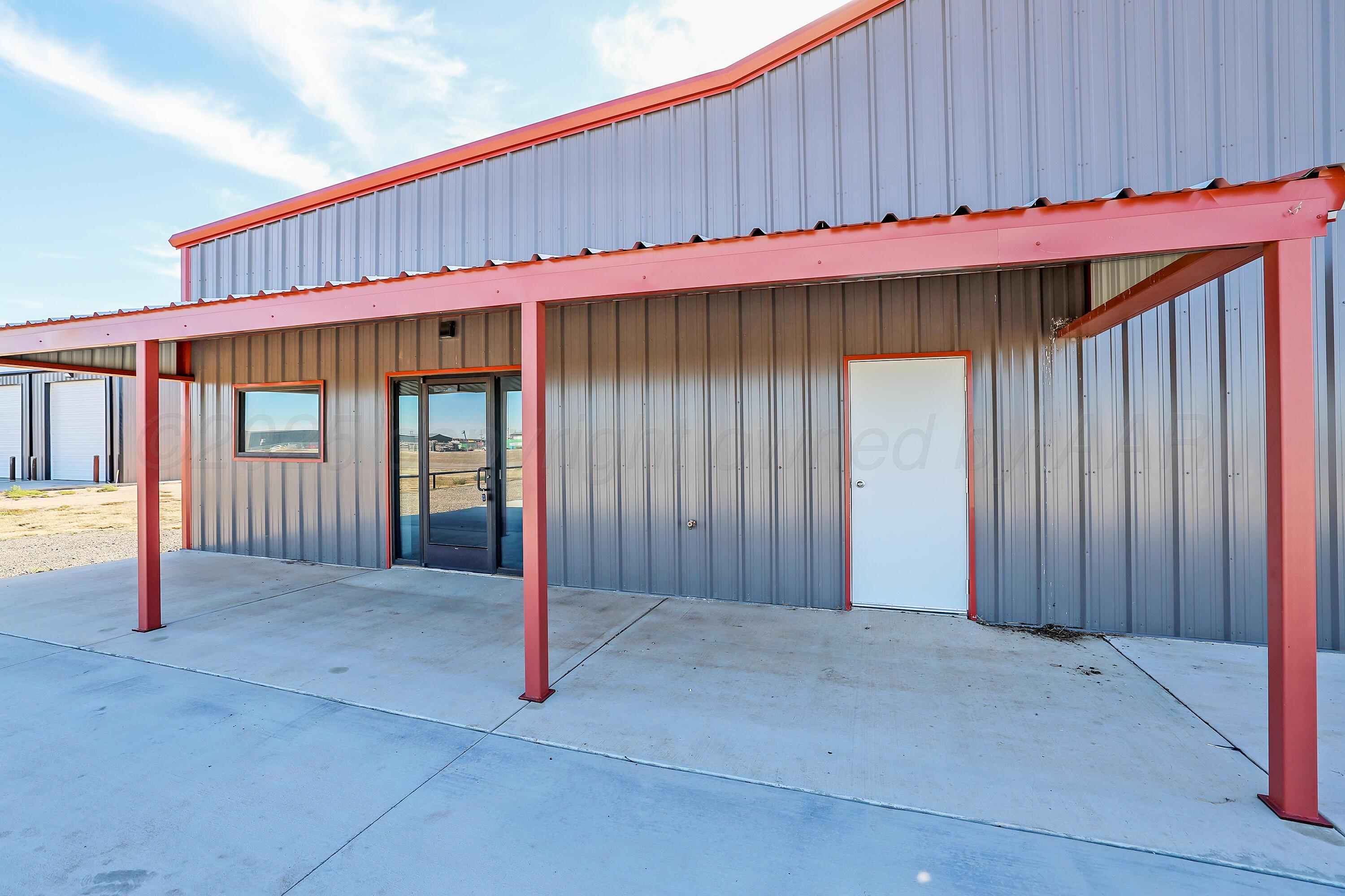 7633 Jackelope Trail Property Photo 4
