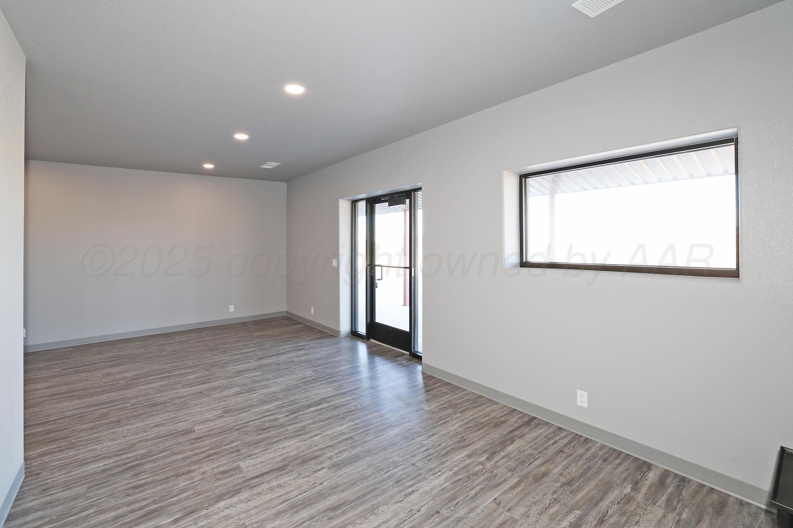 7633 Jackelope Trail Property Photo 8