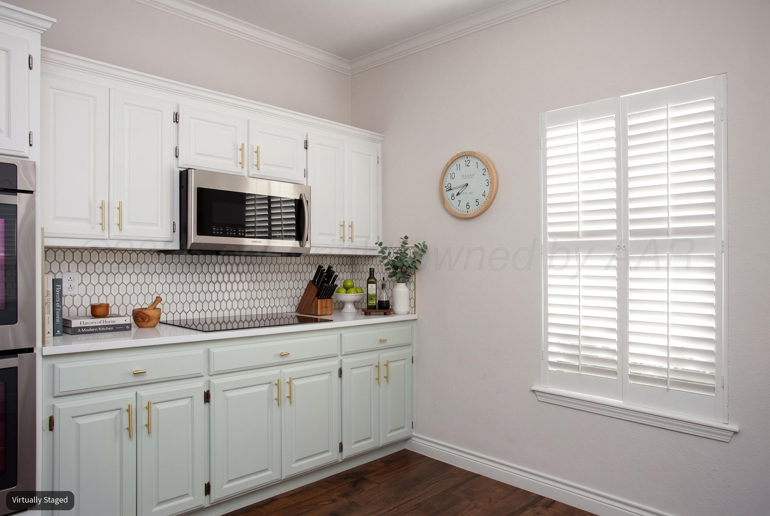 3406 Mccall Place Property Photo 14