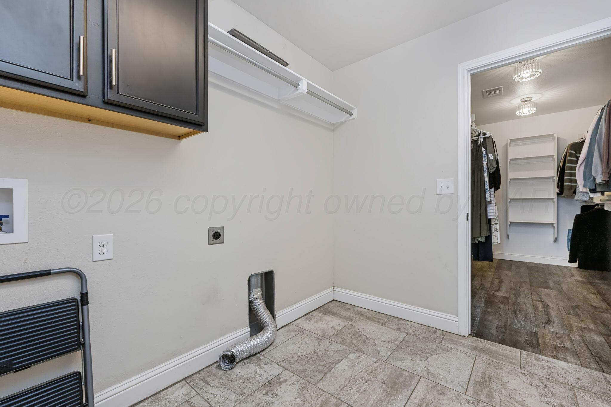 8903 Witmer Court Property Photo 14