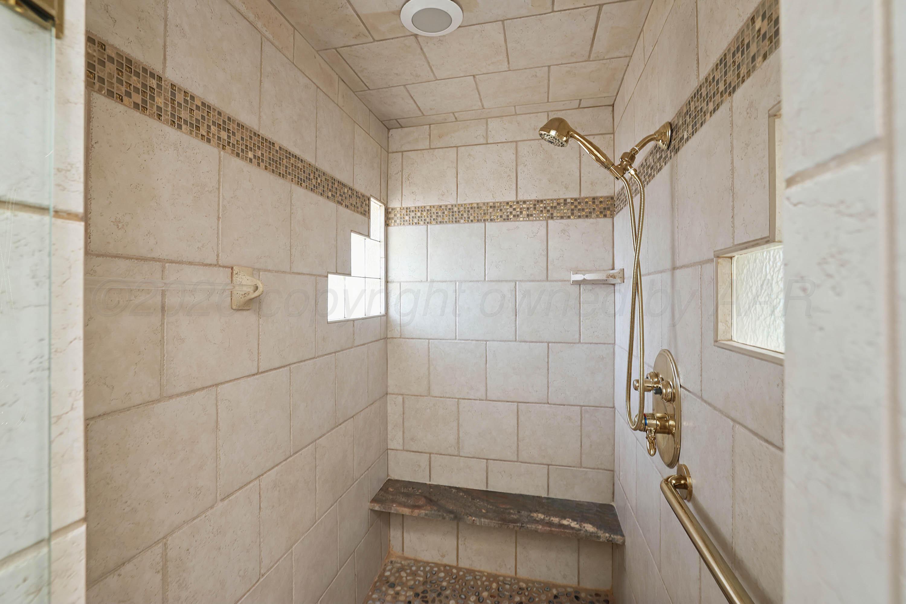 19 Southridge Drive Property Photo 26
