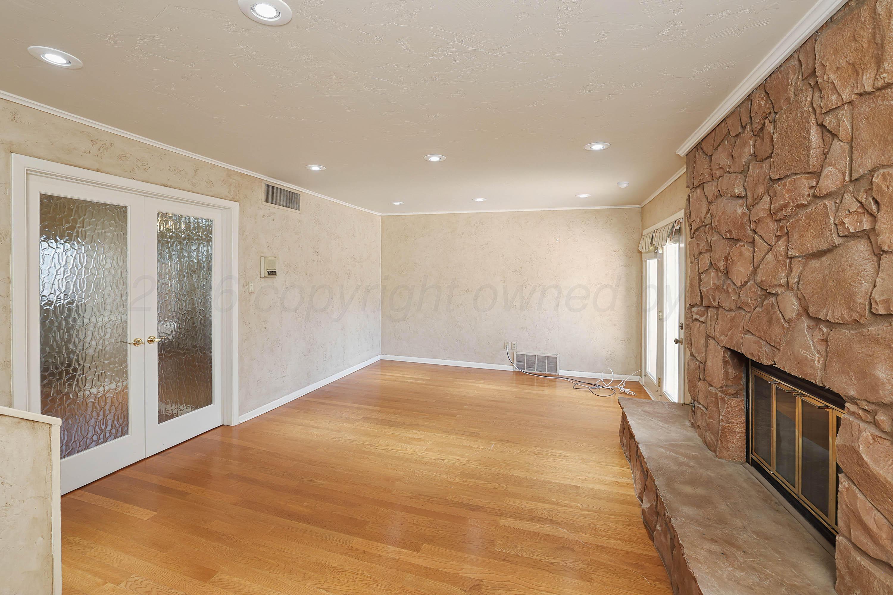 19 Southridge Drive Property Photo 42