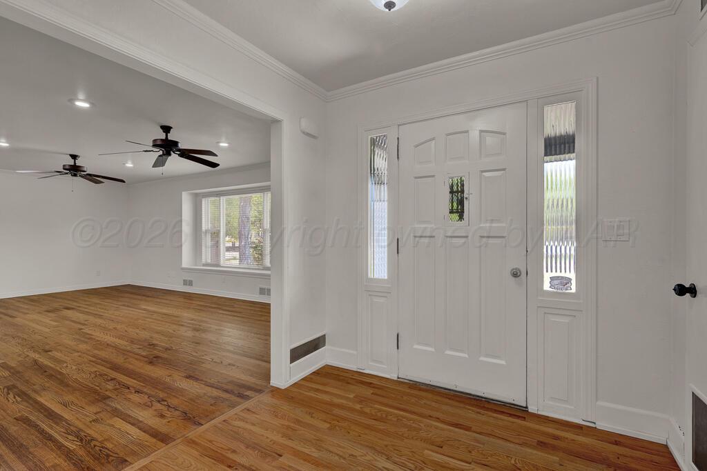3218 Parker Street Property Photo 7