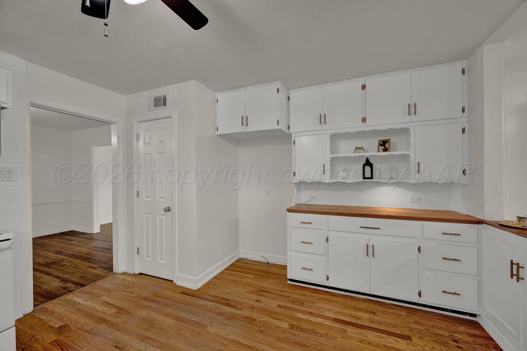 3218 Parker Street Property Photo 27