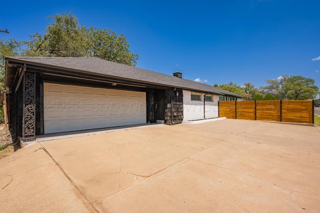 3218 Parker Street Property Photo 61