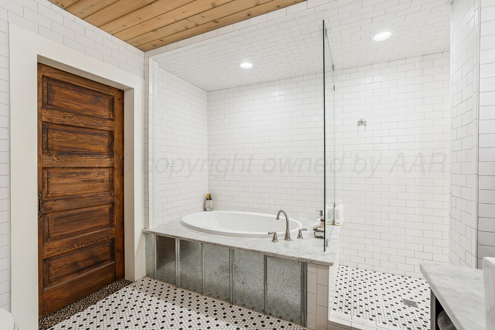 101 Goodnight Street Property Photo 59
