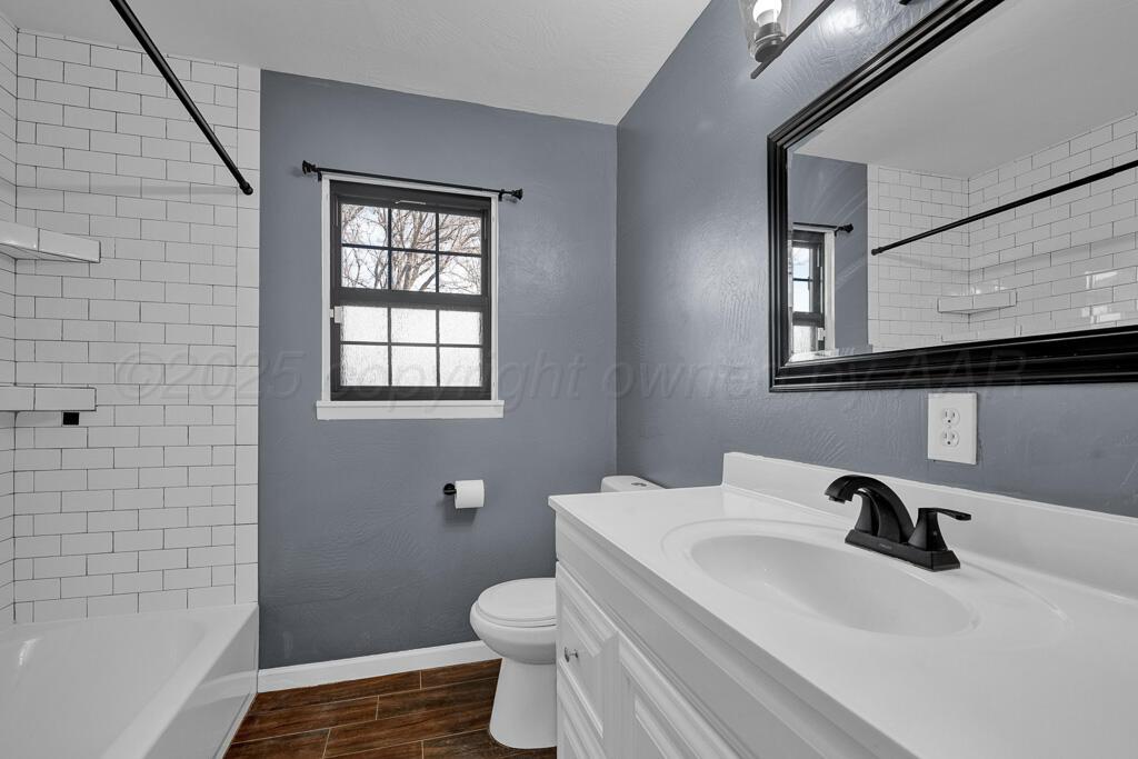 2918 S Dallas Street Property Photo 15