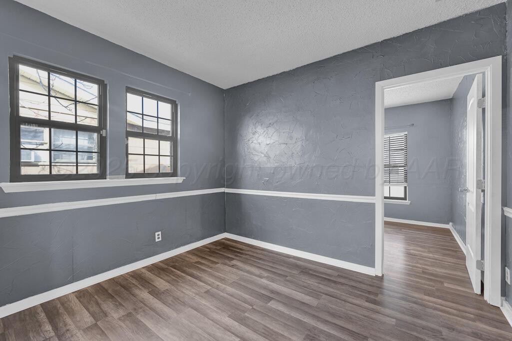 2918 S Dallas Street Property Photo 20