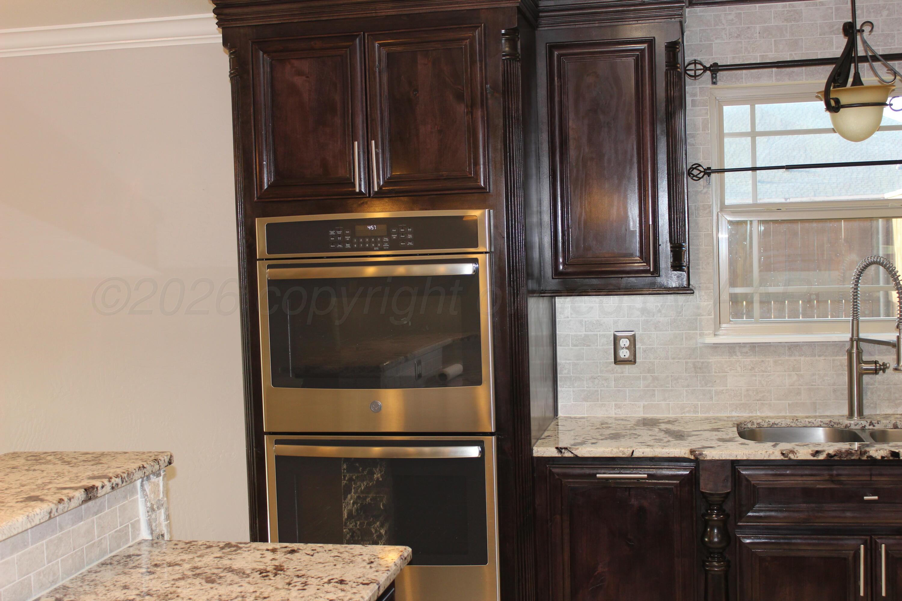9021 Trinity Drive Property Photo 4
