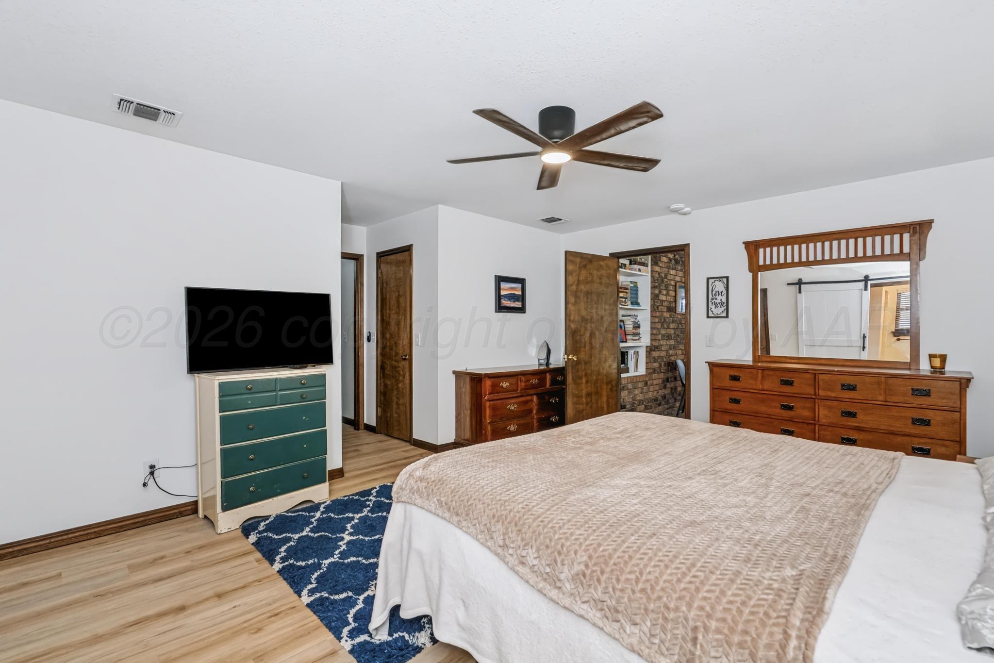 4009 Oakhurst Drive Property Photo 16