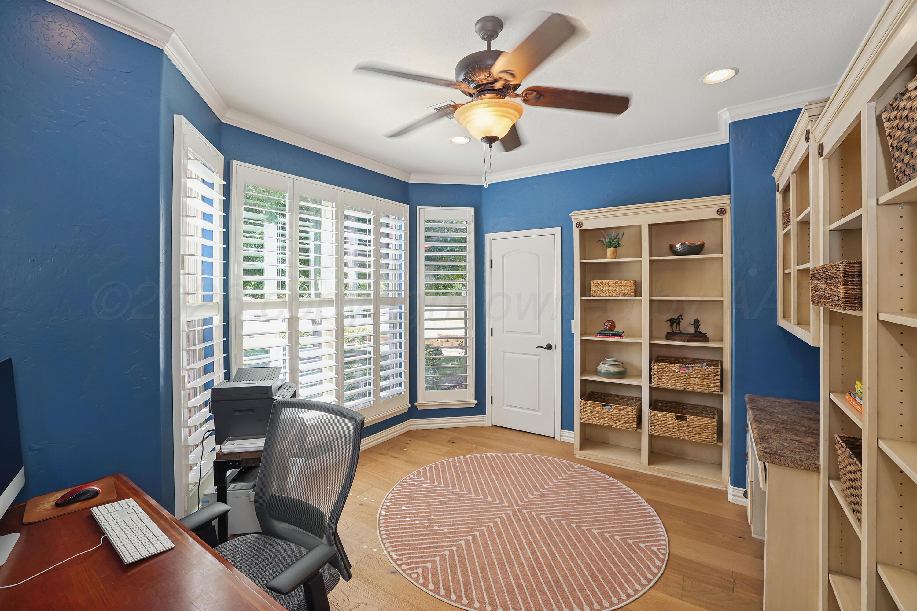 9 Sandhills Lane Property Photo 32