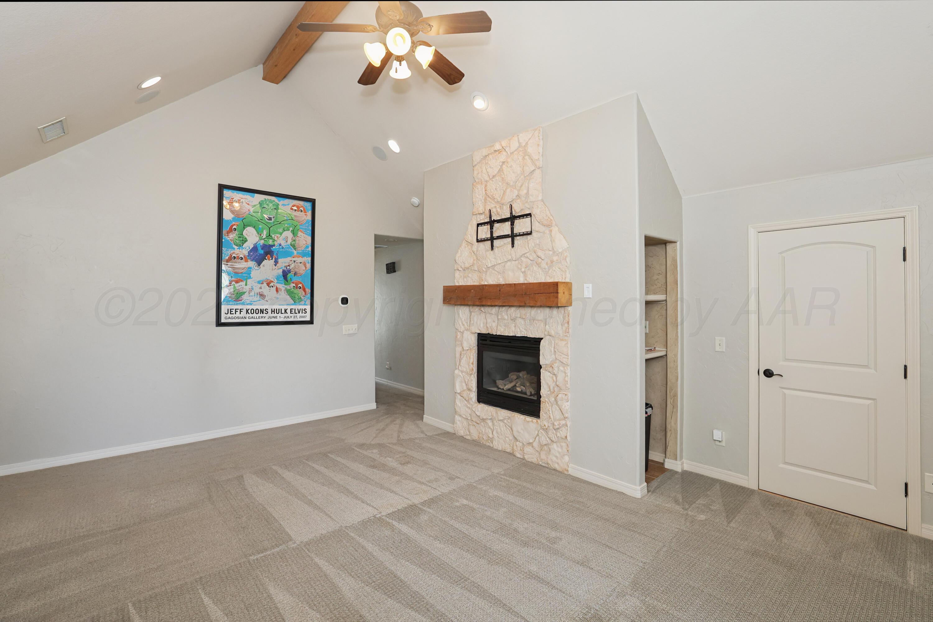 9 Sandhills Lane Property Photo 41