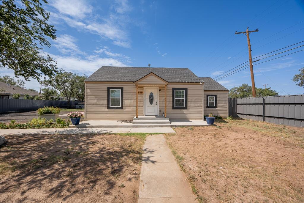800 S Spring Street Property Photo 3