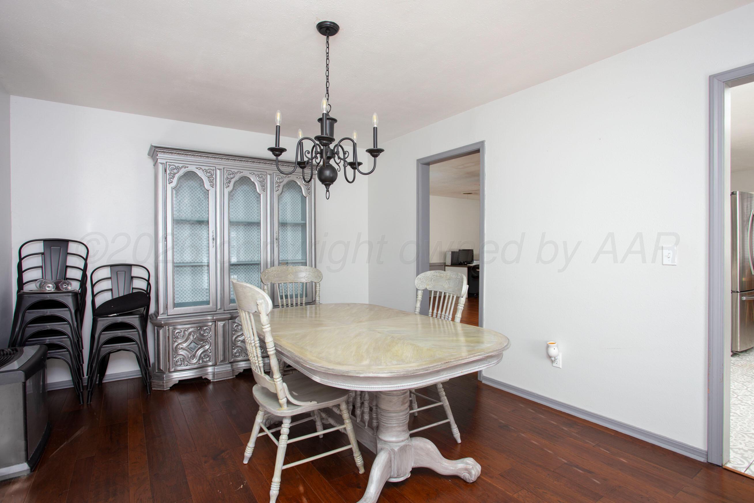 4000 Oakhurst Drive Property Photo 13
