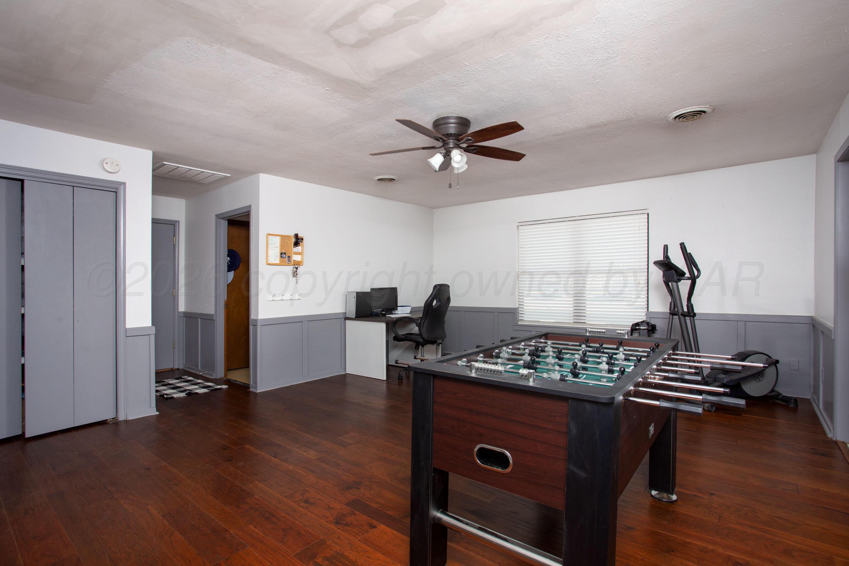 4000 Oakhurst Drive Property Photo 17