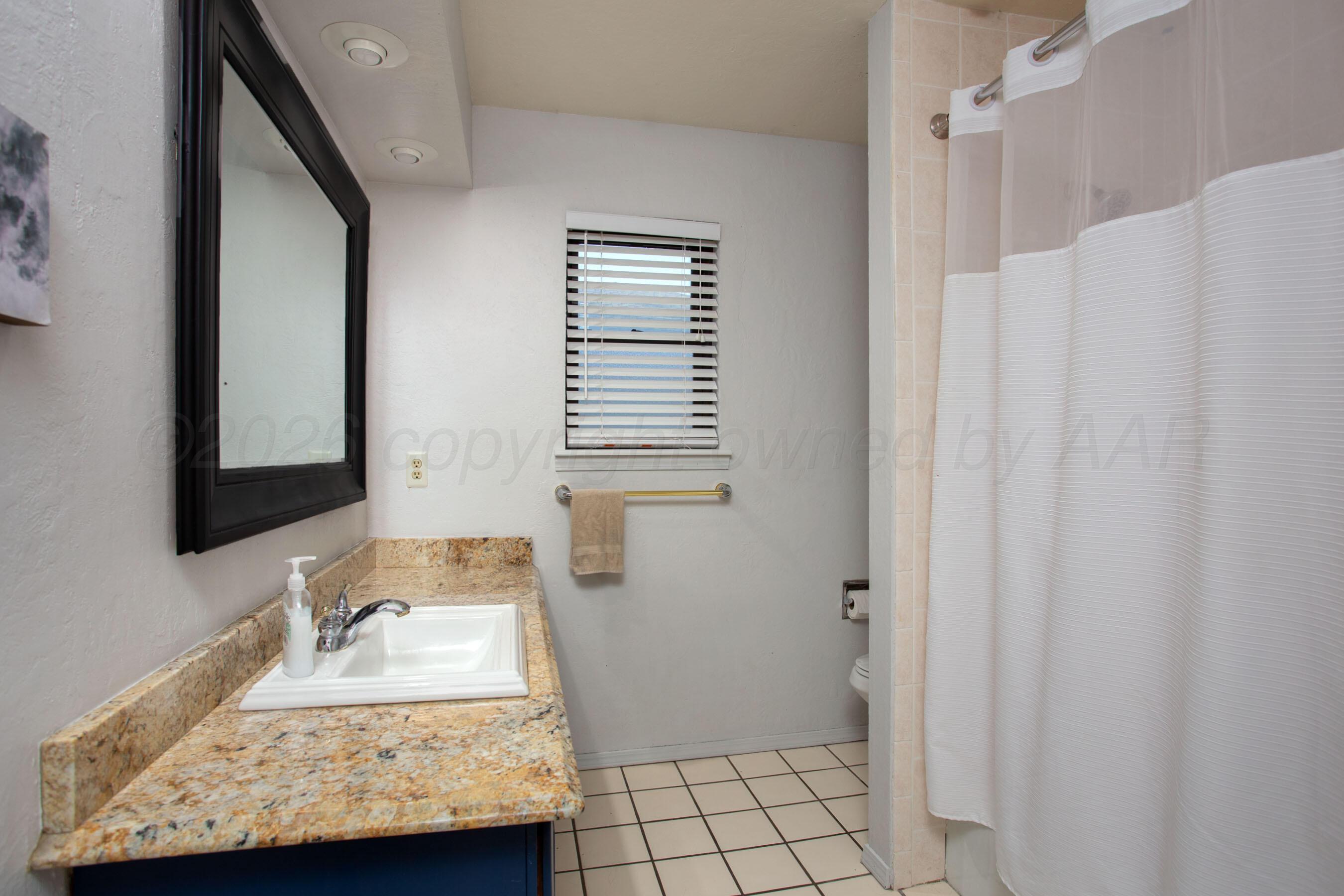 4000 Oakhurst Drive Property Photo 29