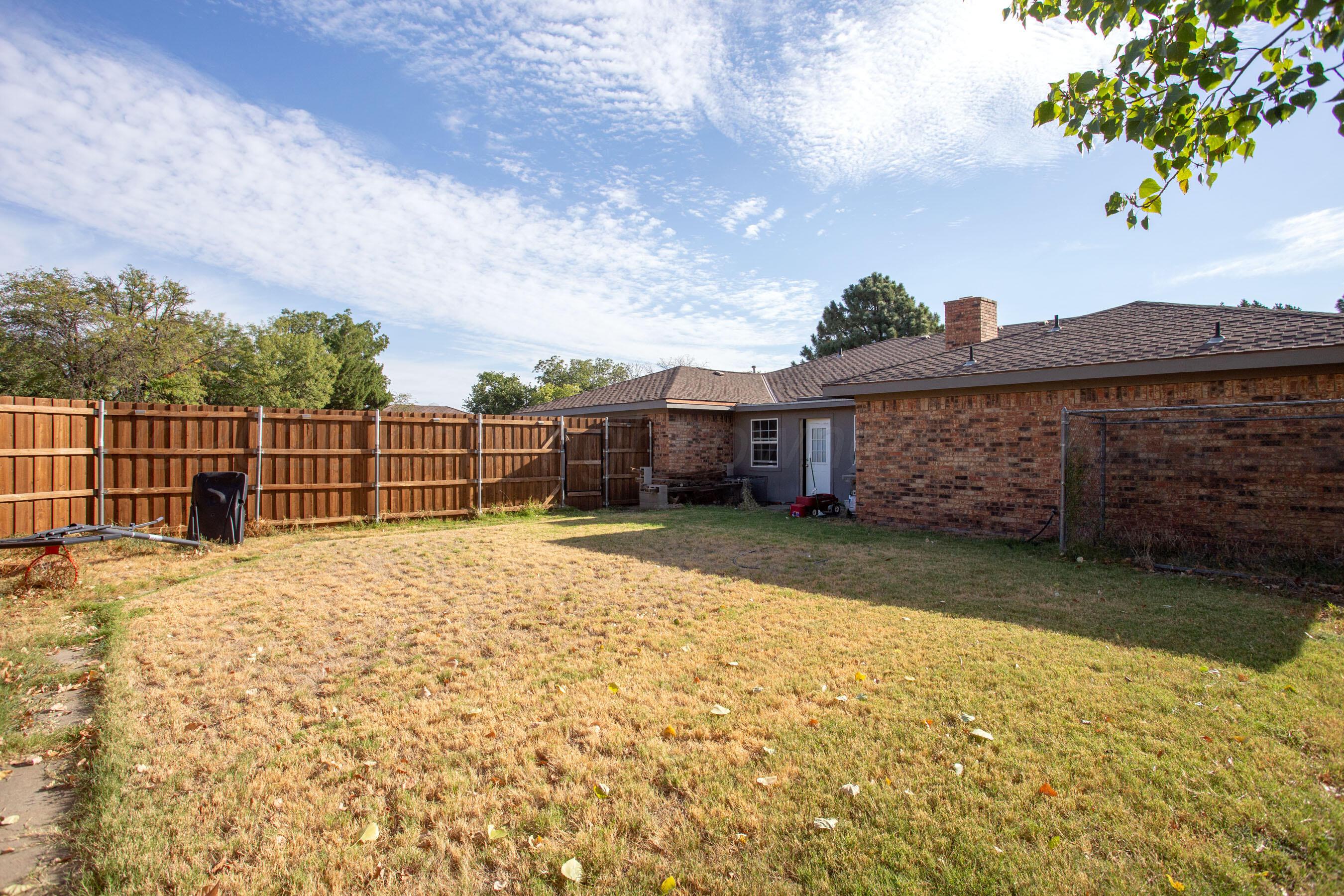 4000 Oakhurst Drive Property Photo 35