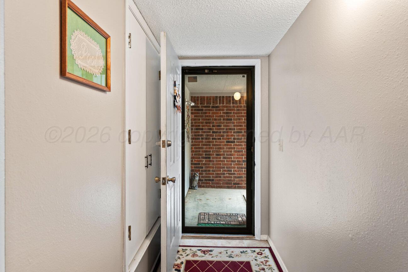 504 Pratt Street Property Photo 4
