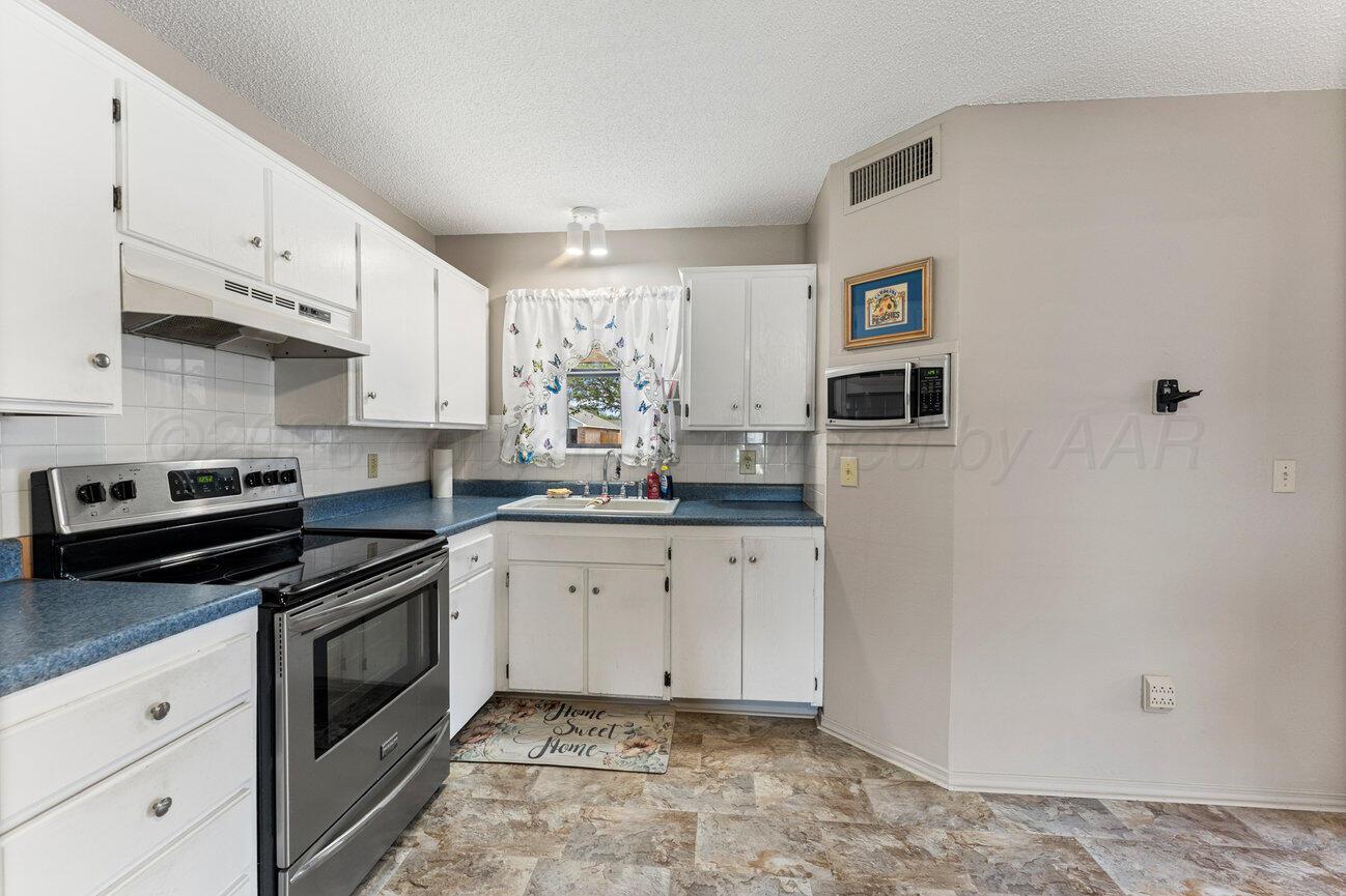 504 Pratt Street Property Photo 6