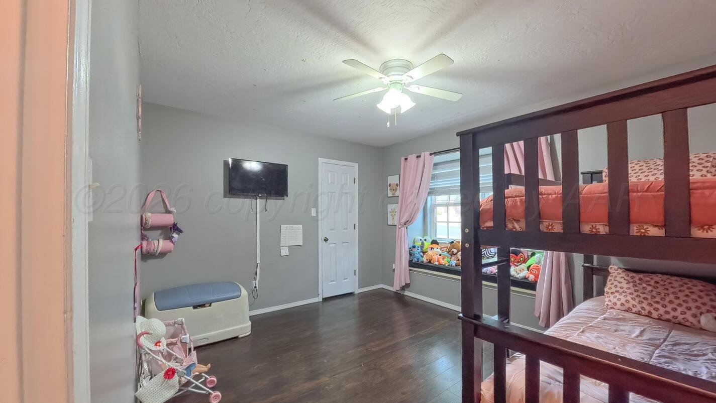 128 Willowick Street Property Photo 14