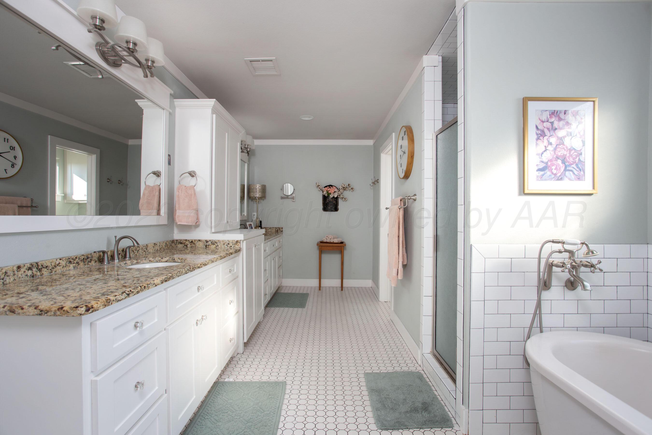 13341 Wandering Road Property Photo 23