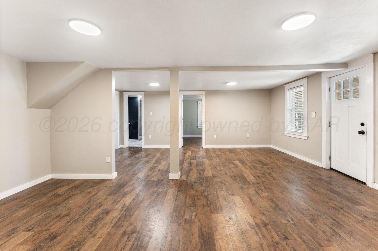 98 Newcome Property Photo 12