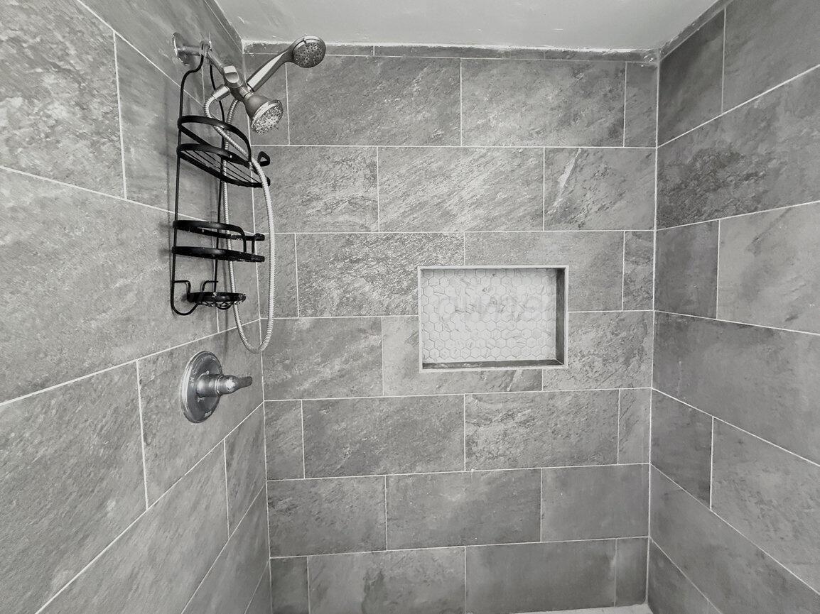 98 Newcome Property Photo 29