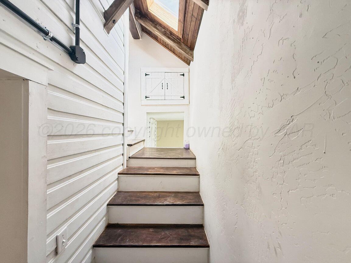 98 Newcome Property Photo 30
