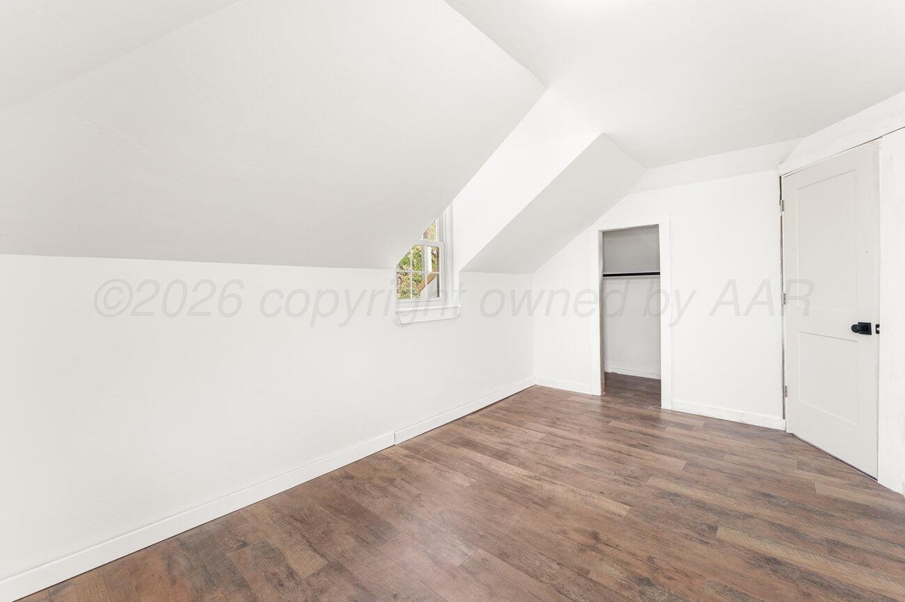 98 Newcome Property Photo 35