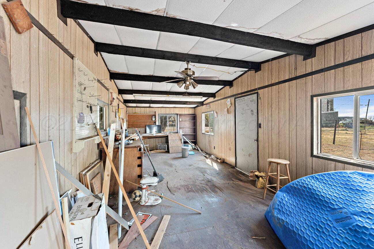 98 Newcome Property Photo 42