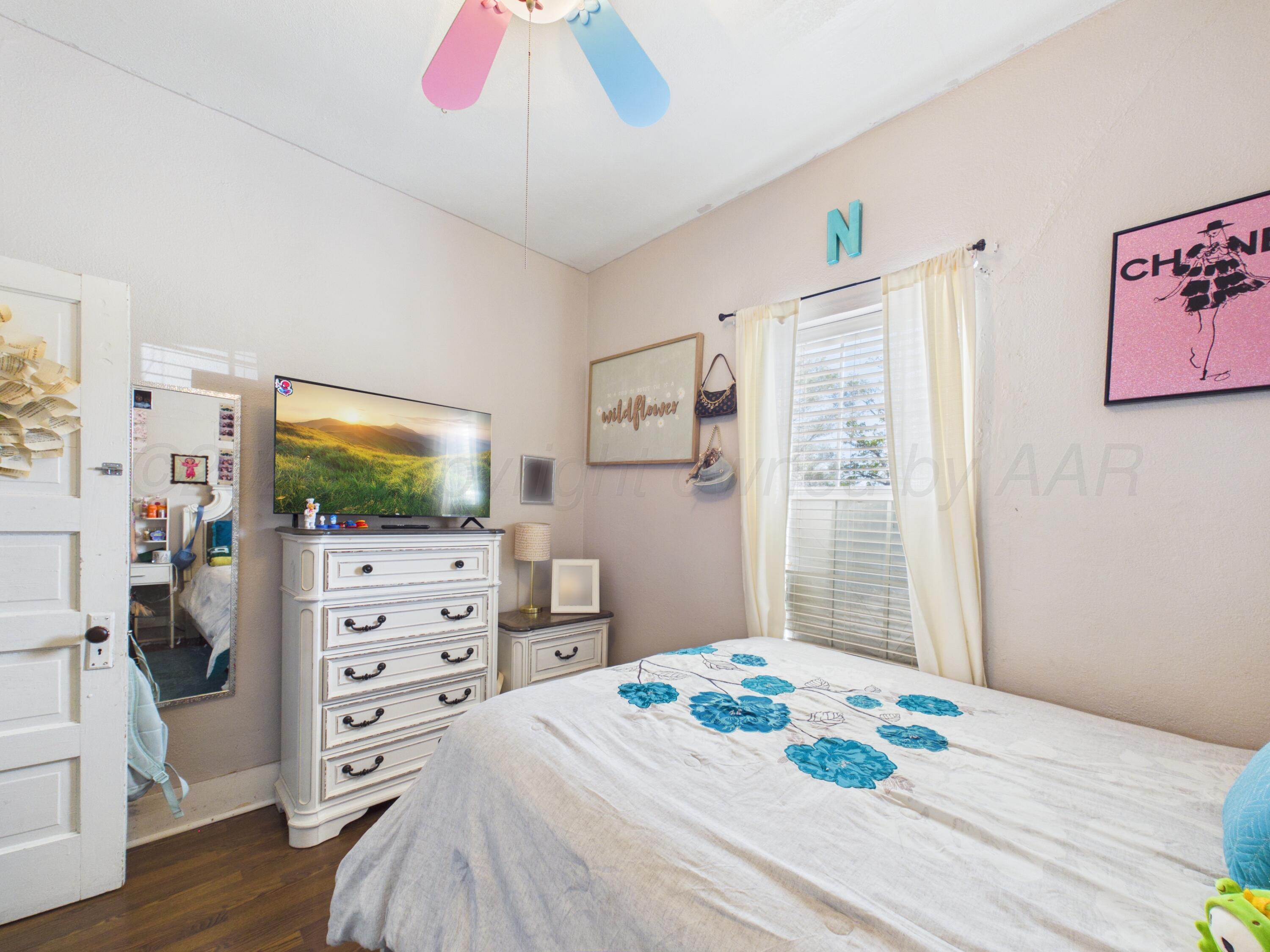 1005 E Francis Avenue Property Photo 26