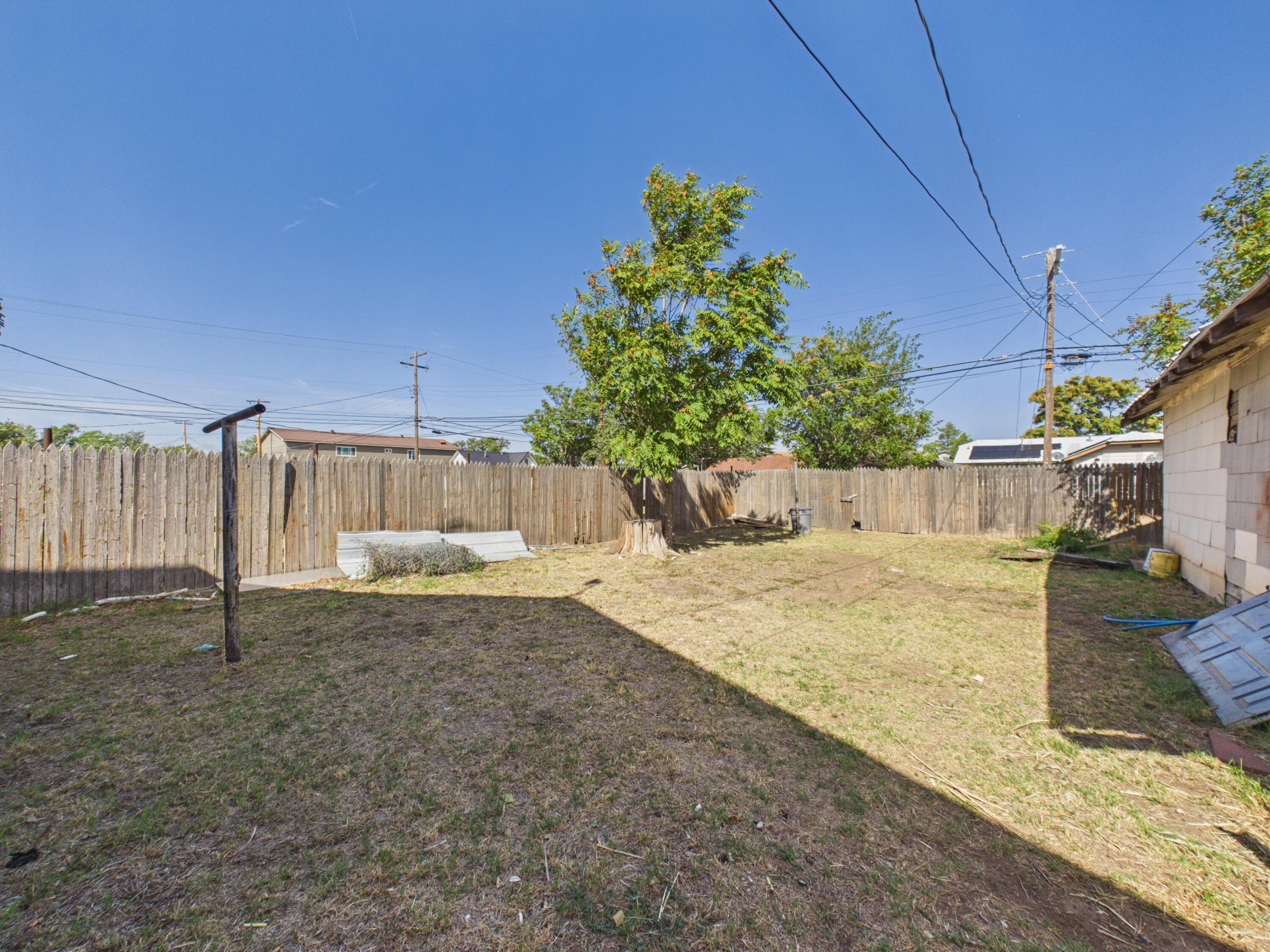1005 E Francis Avenue Property Photo 43