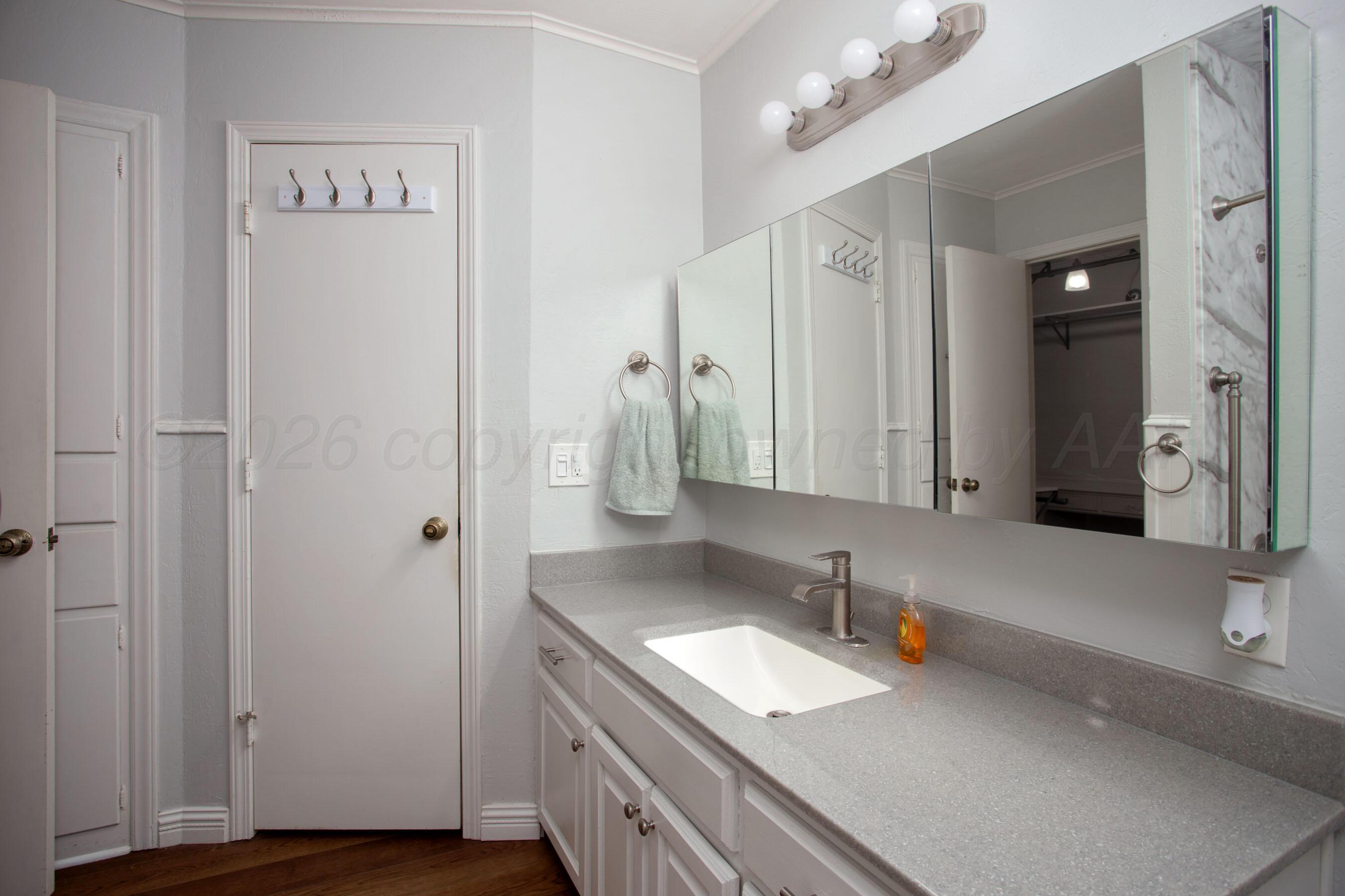 4326 Omaha Avenue Property Photo 28