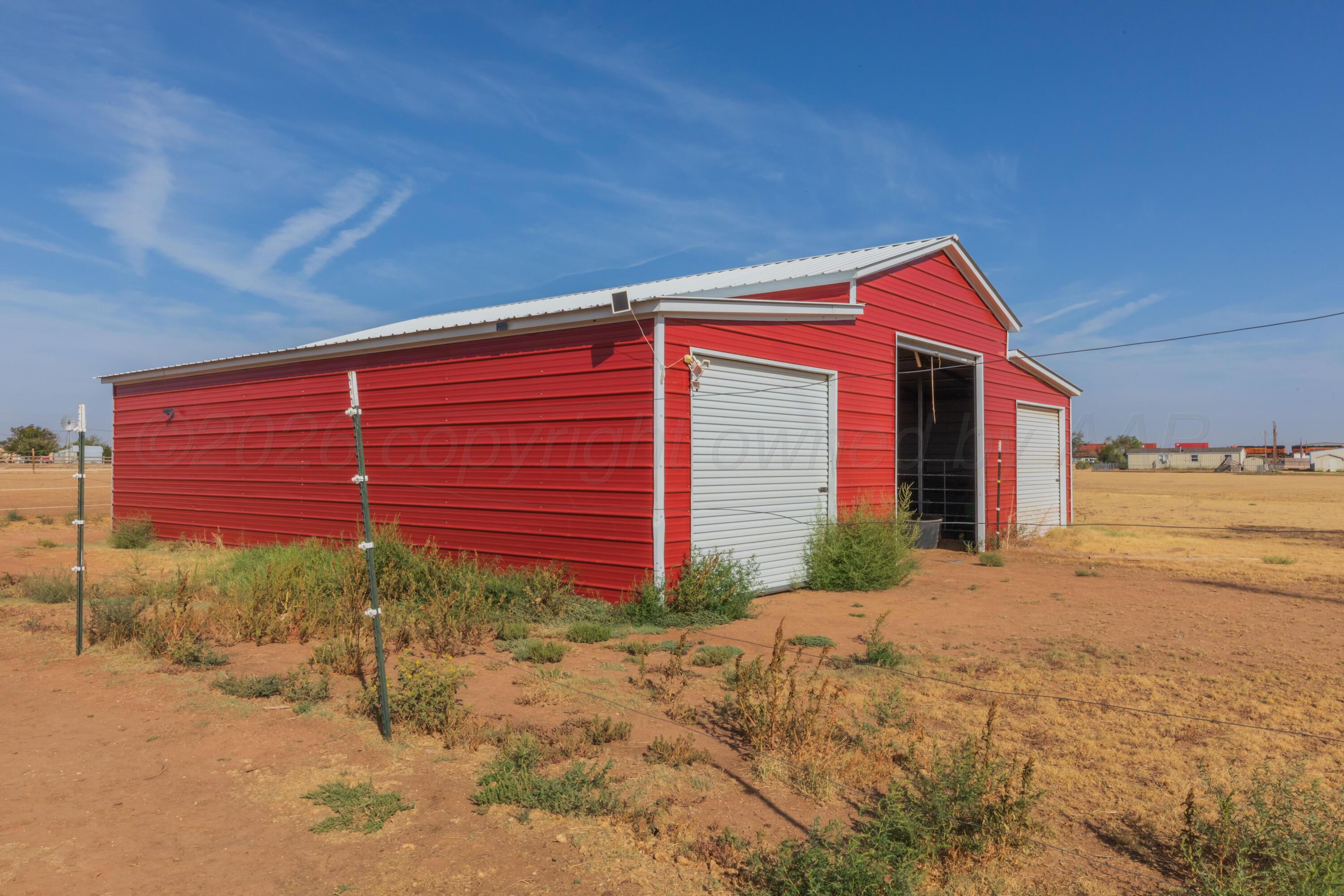 23095 Windmill Road Property Photo 4