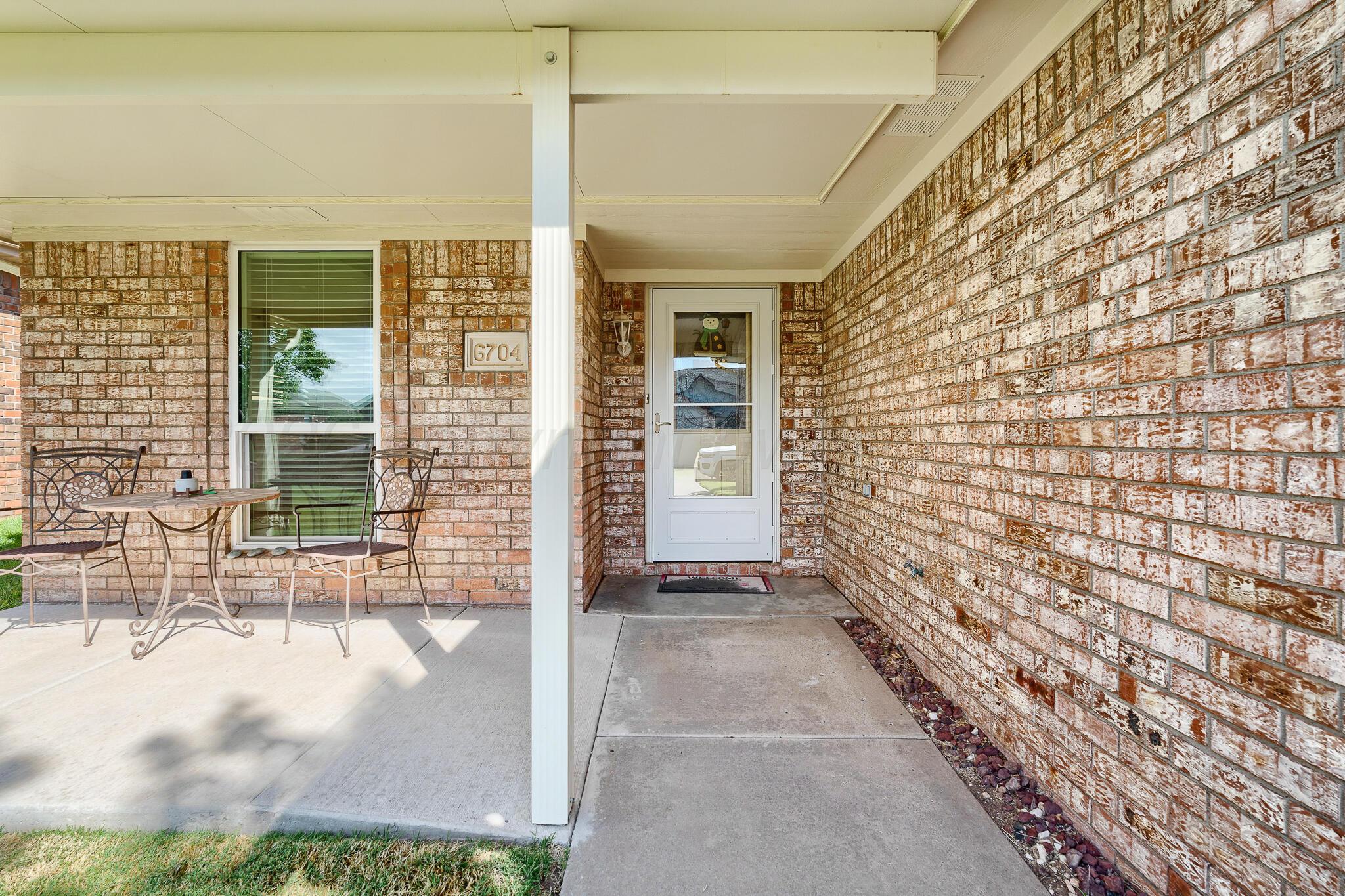 6704 Admiral Court Property Photo 3