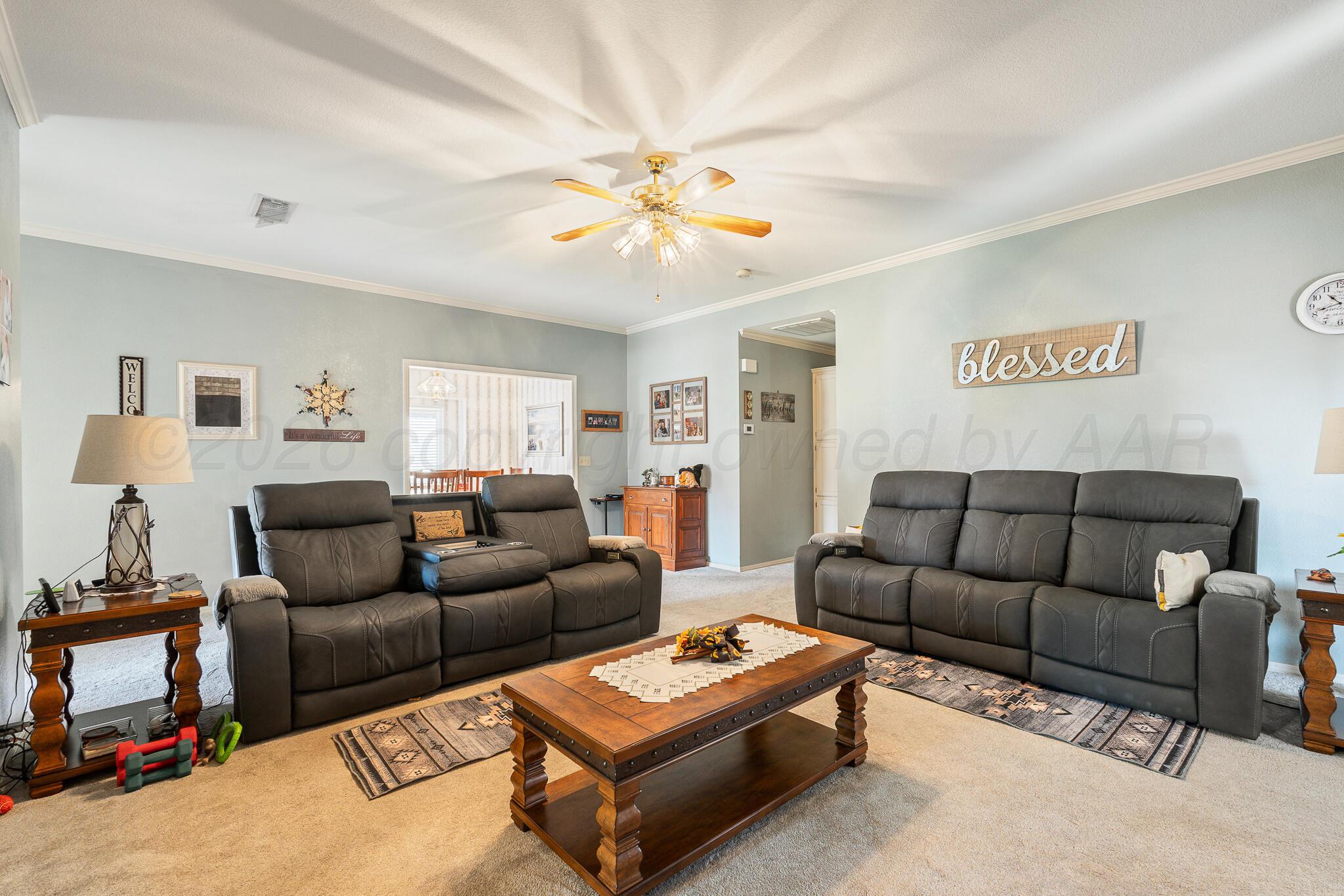6704 Admiral Court Property Photo 7