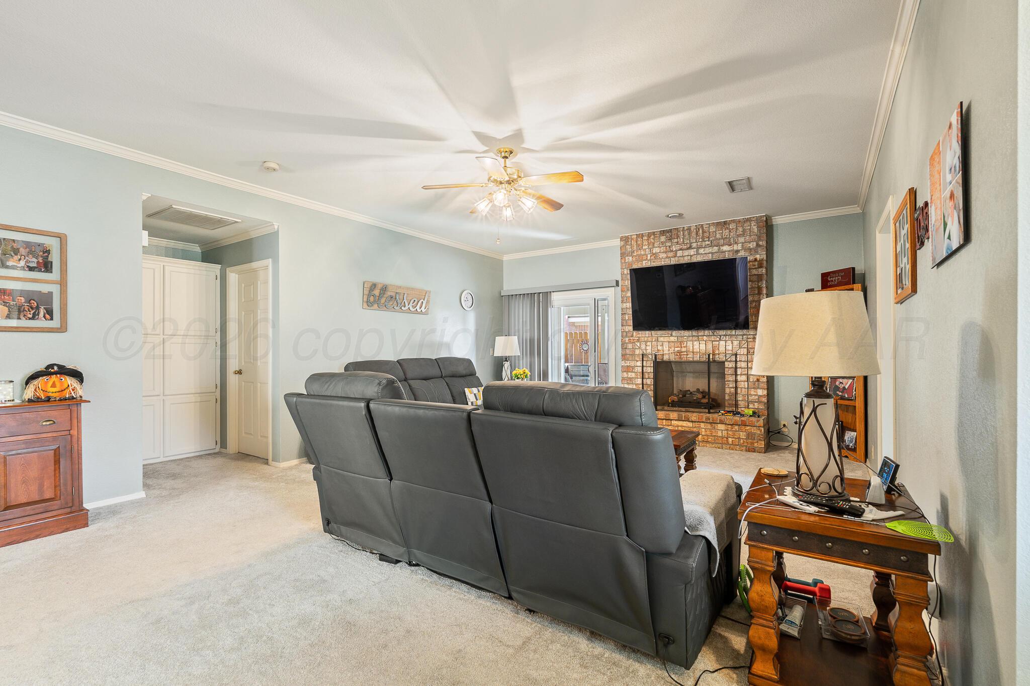 6704 Admiral Court Property Photo 8