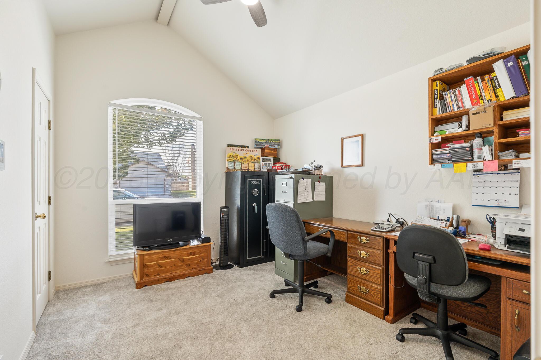 6704 Admiral Court Property Photo 13