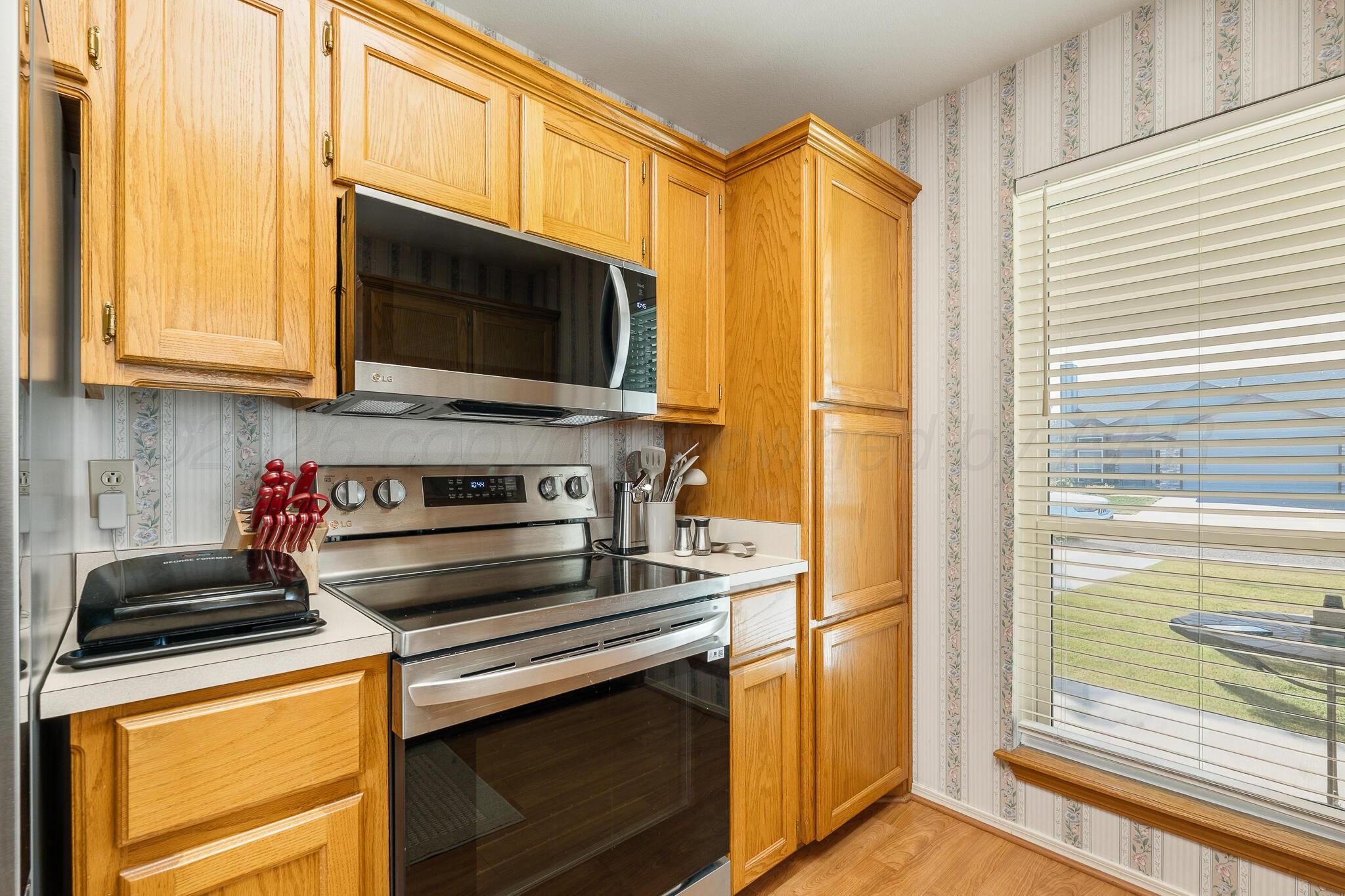 6704 Admiral Court Property Photo 22