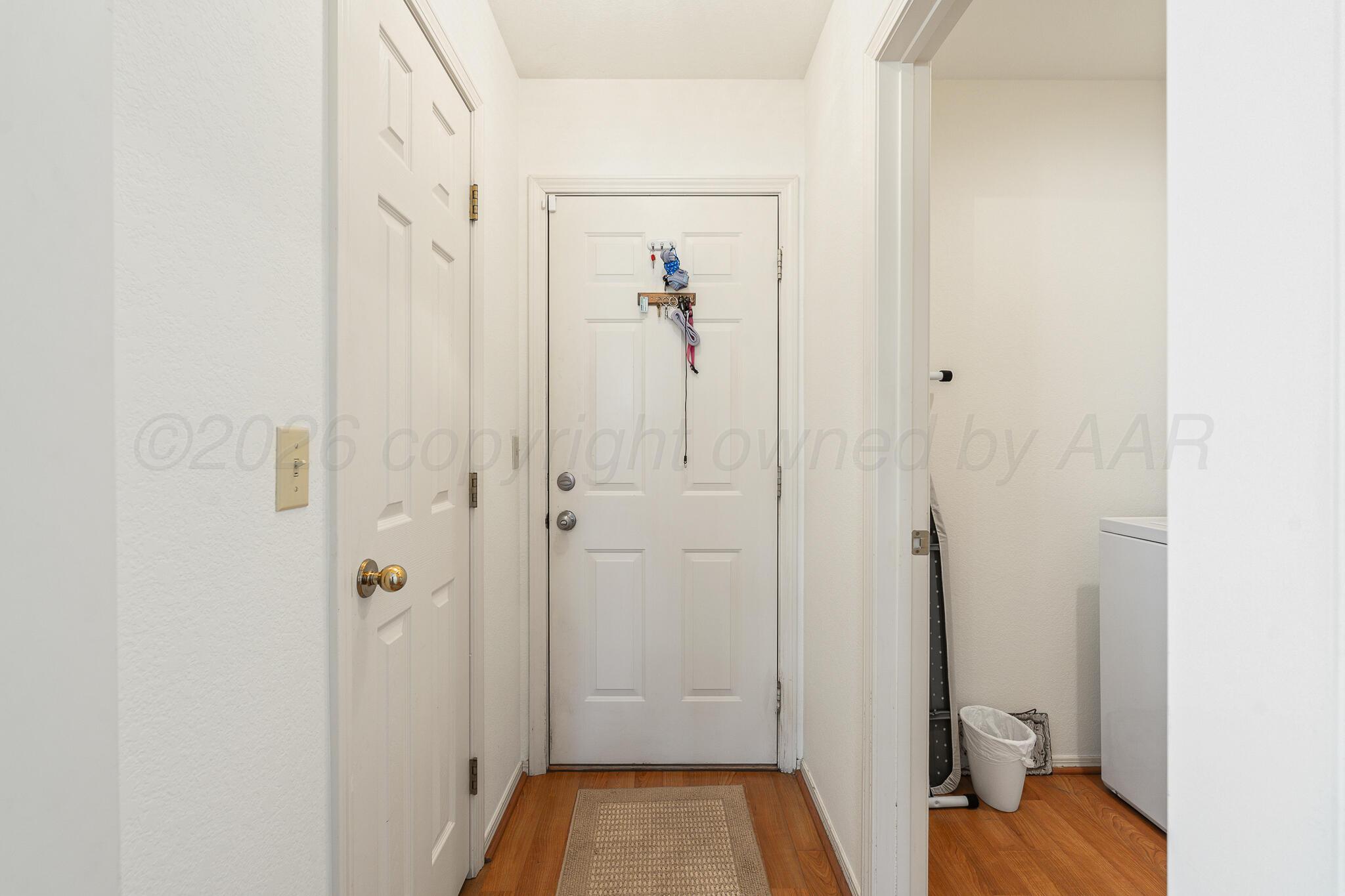 6704 Admiral Court Property Photo 24