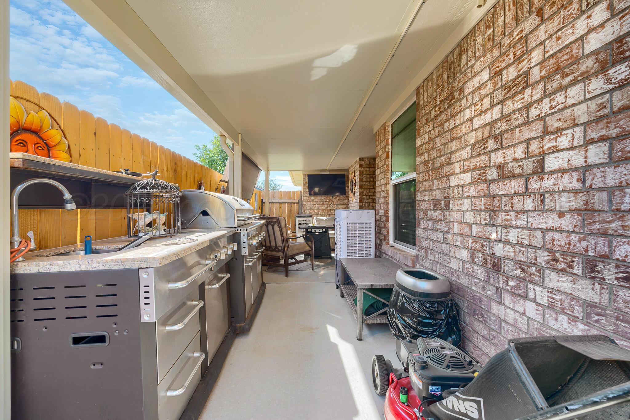 6704 Admiral Court Property Photo 28