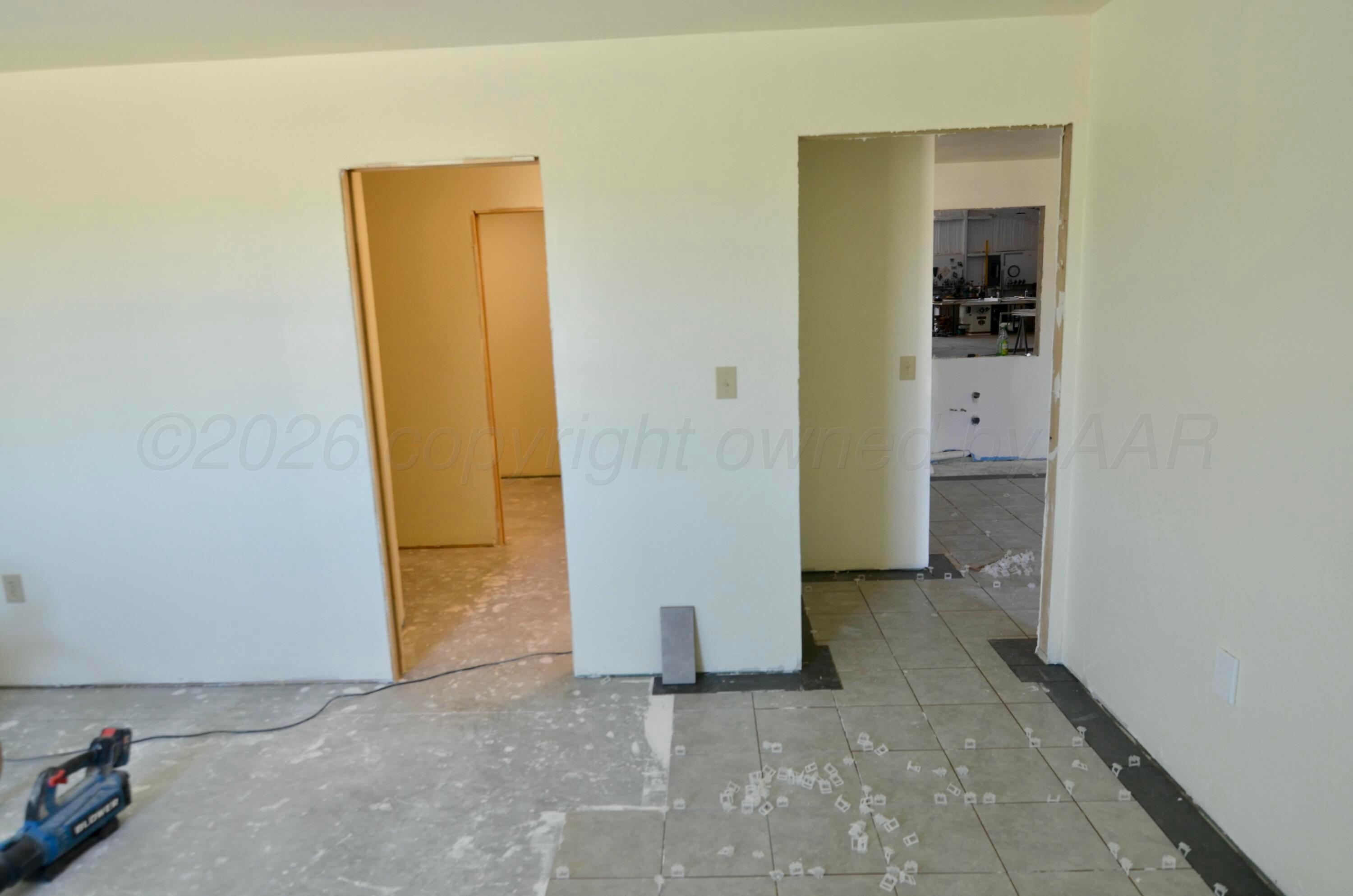 1953 S Girl Scout Road Property Photo 9