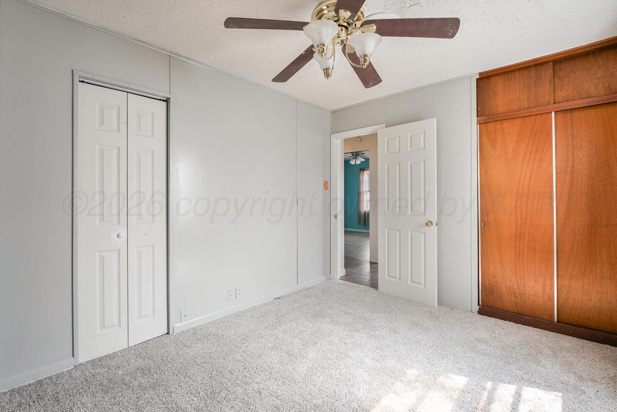 2203 N Woodland Street Property Photo 7