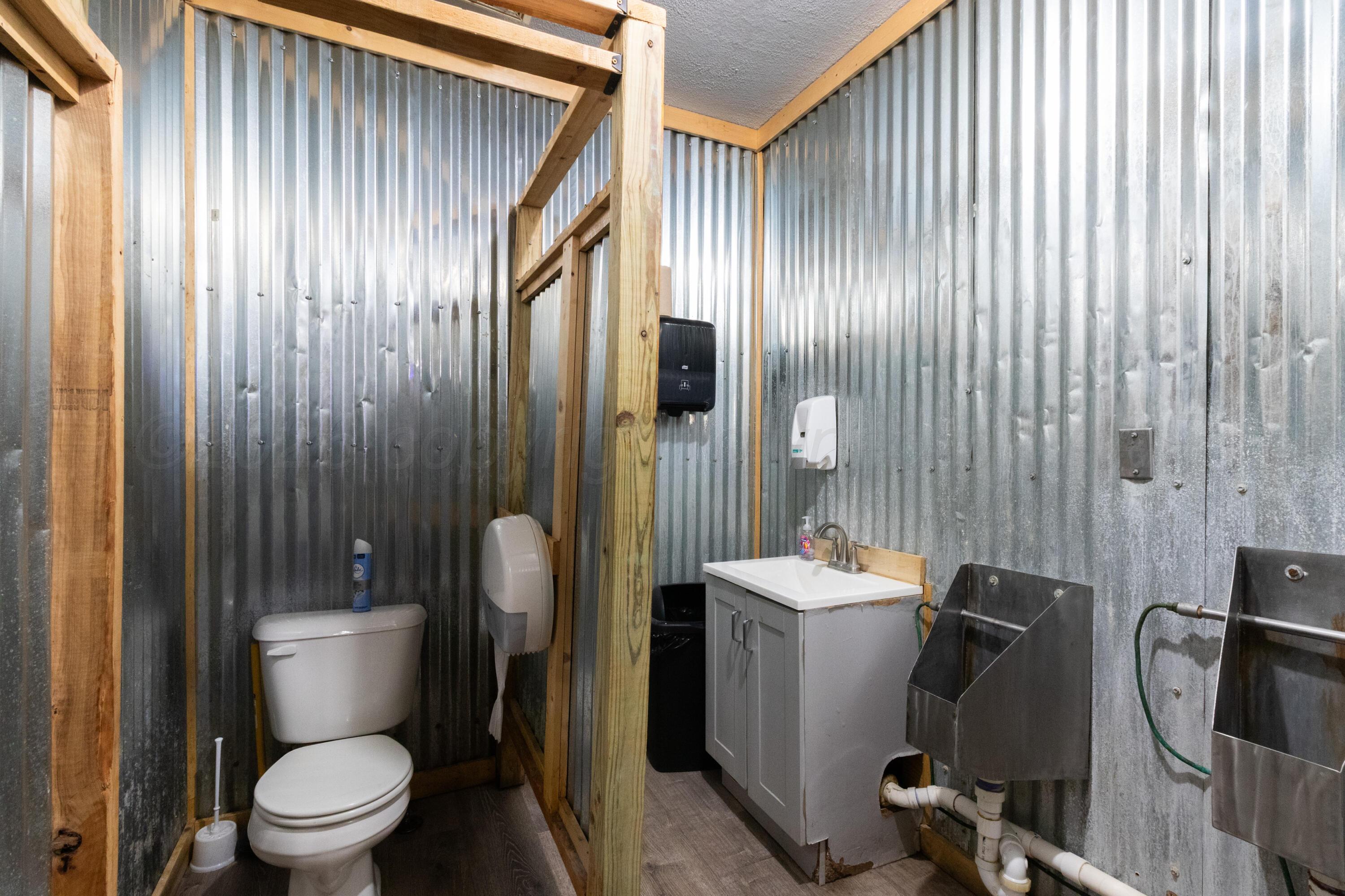 1005 N Fillmore Street Property Photo 19
