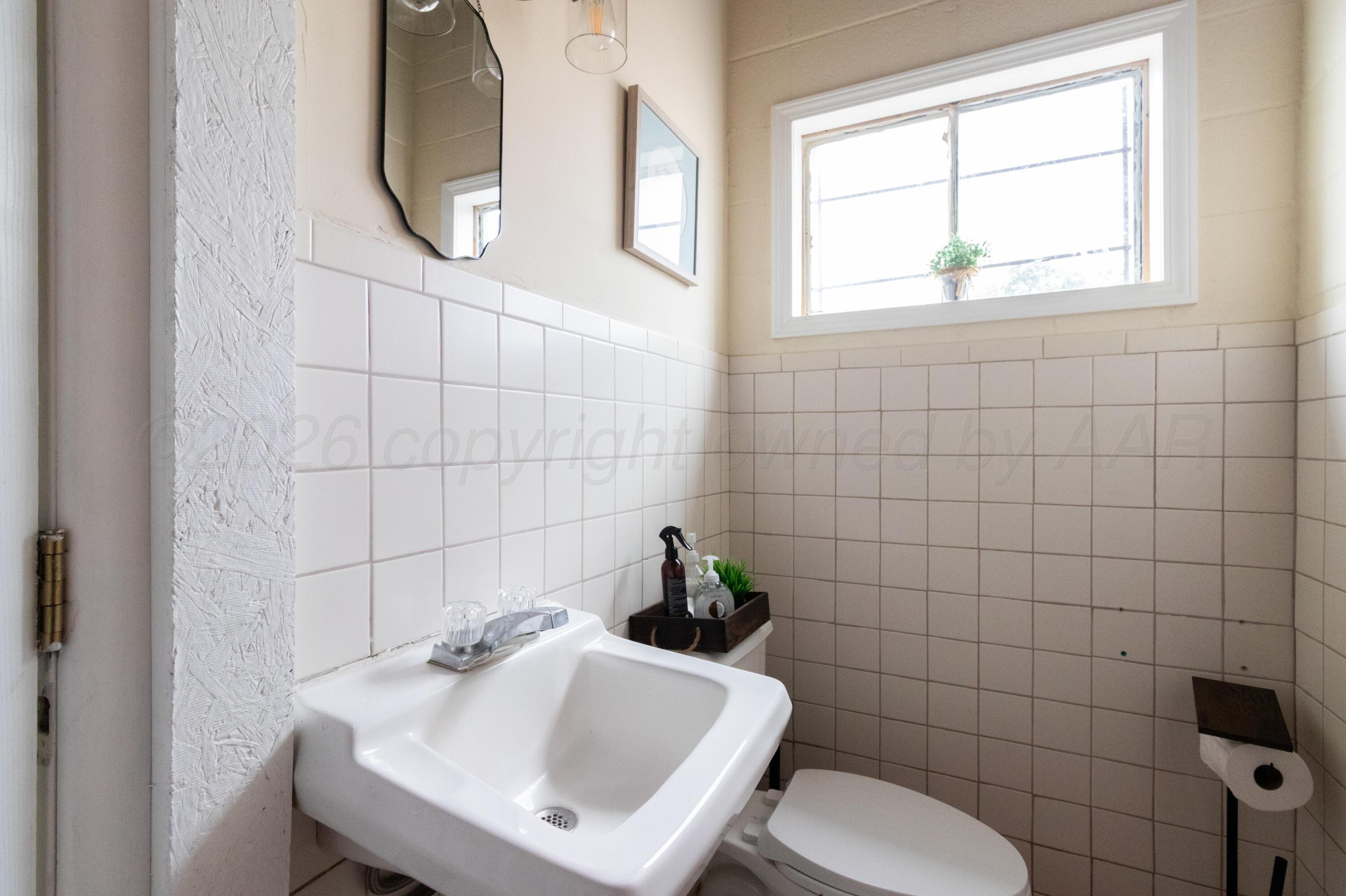 1005 N Fillmore Street Property Photo 46