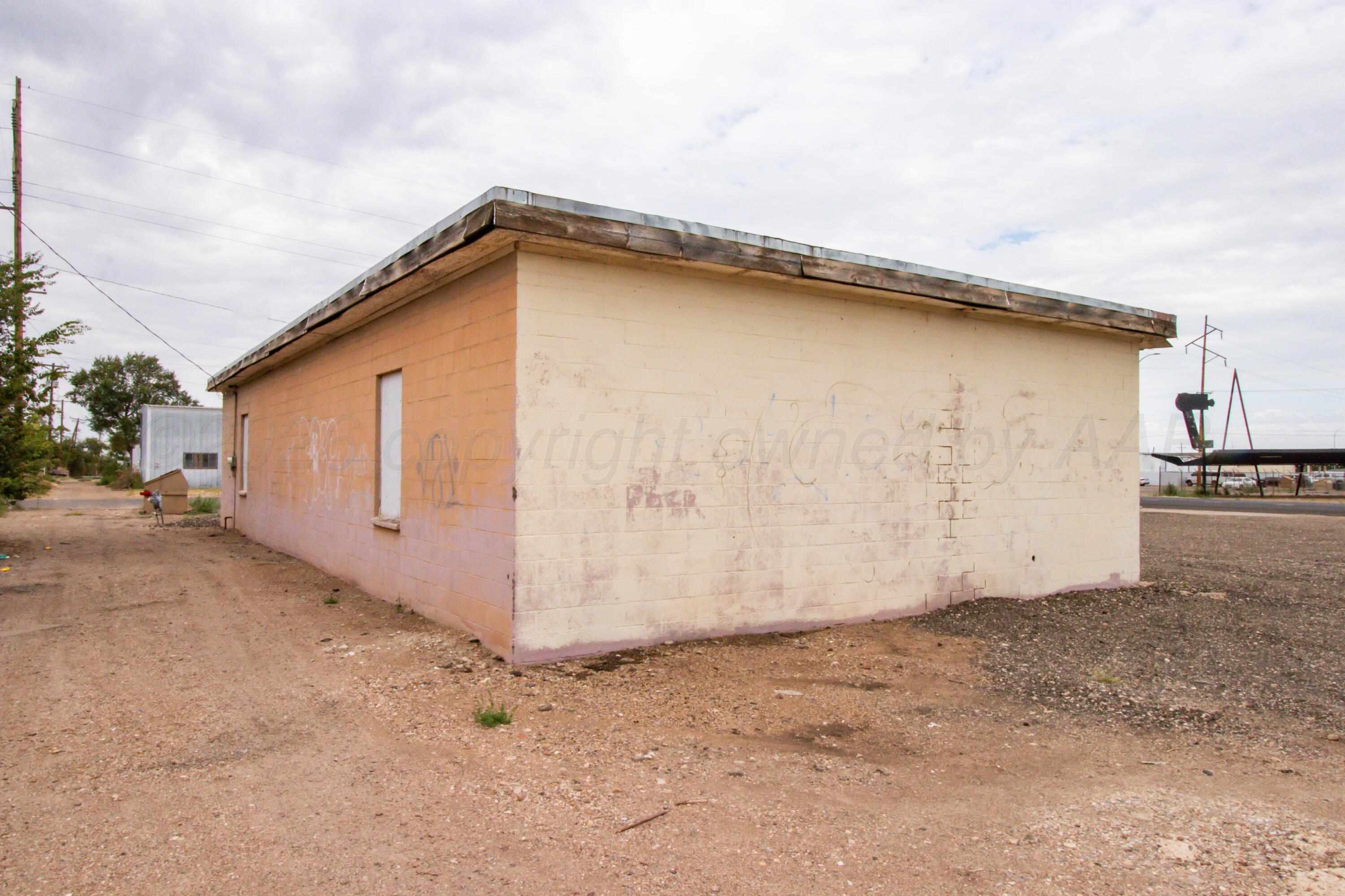 1005 N Fillmore Street Property Photo 56