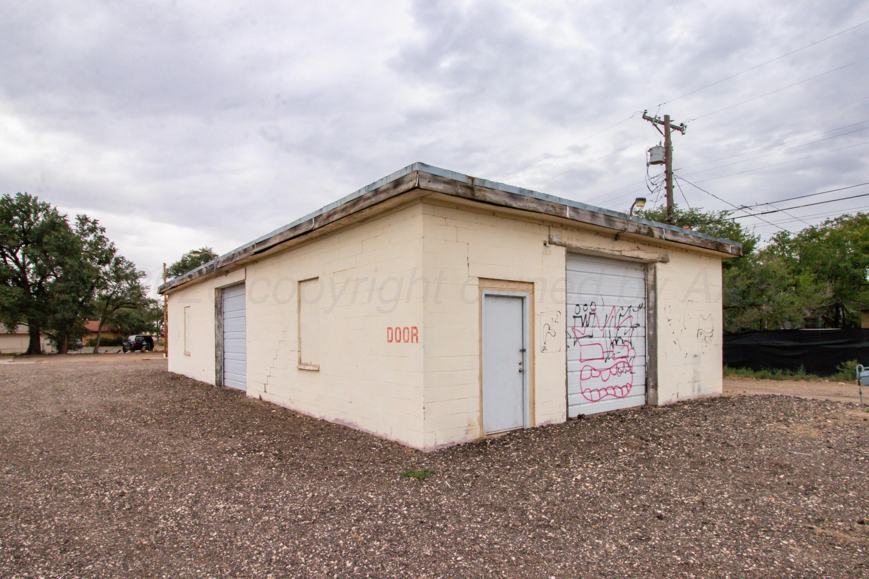 1005 N Fillmore Street Property Photo 57